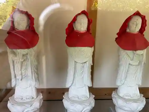 持宝院(手伝い地蔵)(栃木県)