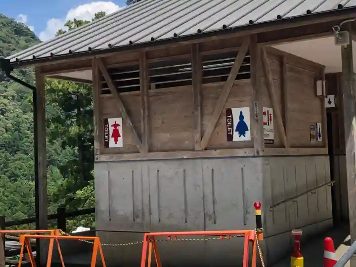 熊野那智大社(和歌山県)