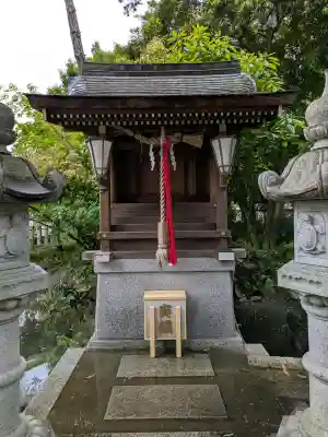 九帝王宮 萱野神社の{uncategorized: "未分類", other: "その他", undefined: "問題あり", building: "その他建物", grave: "お墓", sacred_gate: "鳥居", guardian: "狛犬", statue: "像", buddha: "仏像", history: "歴史", nature: "自然", garden: "庭園", animal: "動物", pagoda: "塔", temizu: "手水舎", mountain_gate: "山門・神門", sanctuary: "本殿・本堂", subordinate: "末社・摂社", art: "芸術", scenery: "景色", jizo: "地蔵", ema: "絵馬", goshuin: "御朱印", omikuji: "おみくじ", items: "授与品その他", amulet: "お守り", goshuincho: "御朱印帳", eats: "食事", festival: "お祭り", votive_dance: "神楽", shichigosan: "七五三参", wedding: "結婚式", experience: "体験その他", initially: "初詣", around: "周辺", anti_infection: "感染症対策"}