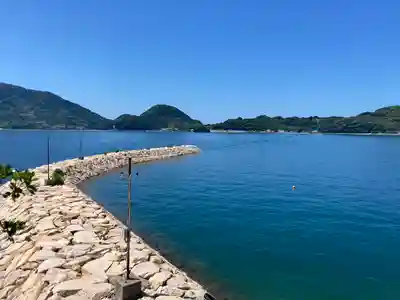 弁財天神社の景色