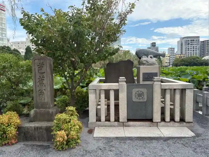 寛永寺不忍池弁天堂(東京都)