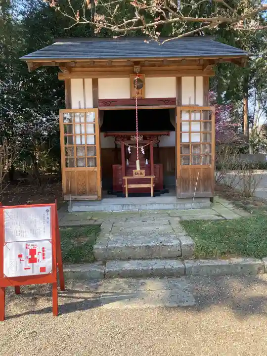 芳賀天満宮の{uncategorized: "未分類", other: "その他", undefined: "問題あり", building: "その他建物", grave: "お墓", sacred_gate: "鳥居", guardian: "狛犬", statue: "像", buddha: "仏像", history: "歴史", nature: "自然", garden: "庭園", animal: "動物", pagoda: "塔", temizu: "手水舎", mountain_gate: "山門・神門", sanctuary: "本殿・本堂", subordinate: "末社・摂社", art: "芸術", scenery: "景色", jizo: "地蔵", ema: "絵馬", goshuin: "御朱印", omikuji: "おみくじ", items: "授与品その他", amulet: "お守り", goshuincho: "御朱印帳", eats: "食事", festival: "お祭り", votive_dance: "神楽", shichigosan: "七五三参", wedding: "結婚式", experience: "体験その他", initially: "初詣", around: "周辺", anti_infection: "感染症対策"}