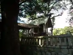 関神社の本殿