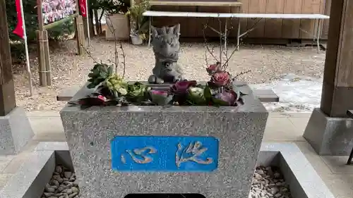 滑川神社 - 仕事と子どもの守り神の手水