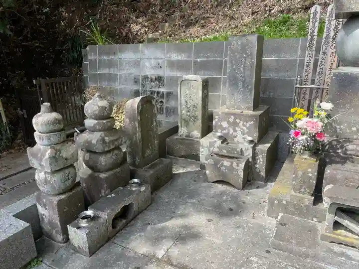 大寳寺の{uncategorized: "未分類", other: "その他", undefined: "問題あり", building: "その他建物", grave: "お墓", sacred_gate: "鳥居", guardian: "狛犬", statue: "像", buddha: "仏像", history: "歴史", nature: "自然", garden: "庭園", animal: "動物", pagoda: "塔", temizu: "手水舎", mountain_gate: "山門・神門", sanctuary: "本殿・本堂", subordinate: "末社・摂社", art: "芸術", scenery: "景色", jizo: "地蔵", ema: "絵馬", goshuin: "御朱印", omikuji: "おみくじ", items: "授与品その他", amulet: "お守り", goshuincho: "御朱印帳", eats: "食事", festival: "お祭り", votive_dance: "神楽", shichigosan: "七五三参", wedding: "結婚式", experience: "体験その他", initially: "初詣", around: "周辺", anti_infection: "感染症対策"}