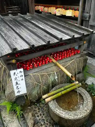市比賣神社の{uncategorized: "未分類", other: "その他", undefined: "問題あり", building: "その他建物", grave: "お墓", sacred_gate: "鳥居", guardian: "狛犬", statue: "像", buddha: "仏像", history: "歴史", nature: "自然", garden: "庭園", animal: "動物", pagoda: "塔", temizu: "手水舎", mountain_gate: "山門・神門", sanctuary: "本殿・本堂", subordinate: "末社・摂社", art: "芸術", scenery: "景色", jizo: "地蔵", ema: "絵馬", goshuin: "御朱印", omikuji: "おみくじ", items: "授与品その他", amulet: "お守り", goshuincho: "御朱印帳", eats: "食事", festival: "お祭り", votive_dance: "神楽", shichigosan: "七五三参", wedding: "結婚式", experience: "体験その他", initially: "初詣", around: "周辺", anti_infection: "感染症対策"}