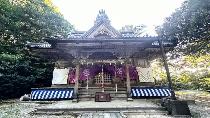 西奈弥羽黒神社(新潟県)
