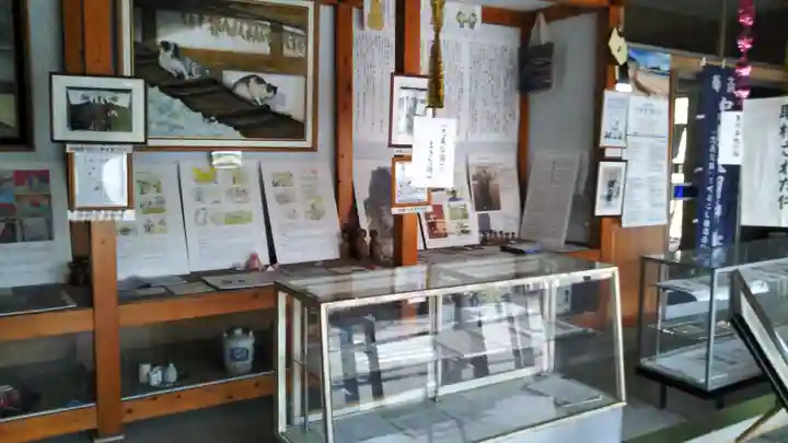 忠猫神社のその他建物