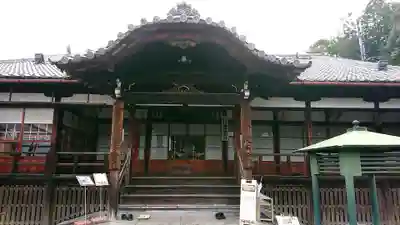 即成院の本殿・本堂