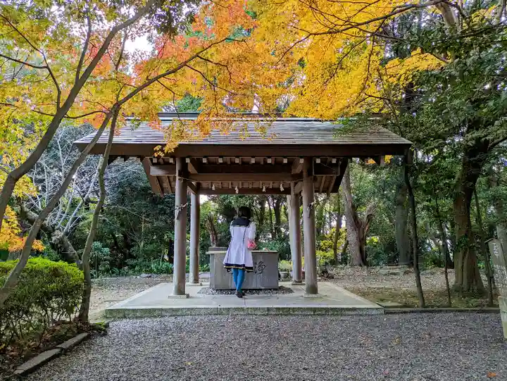 縣居神社の手水舎