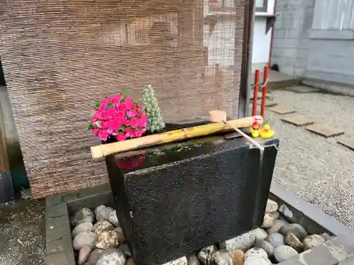 上尾御嶽神社の手水舎