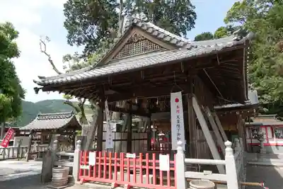 稗田野神社(薭田野神社)の本殿・本堂