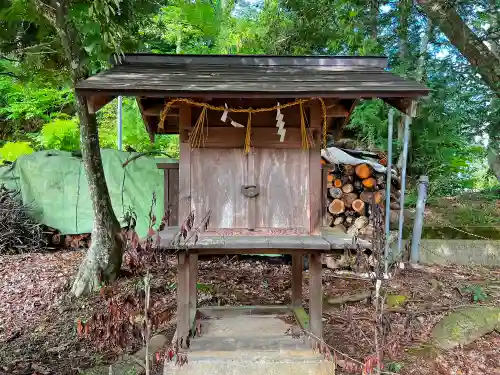 荏名神社の末社