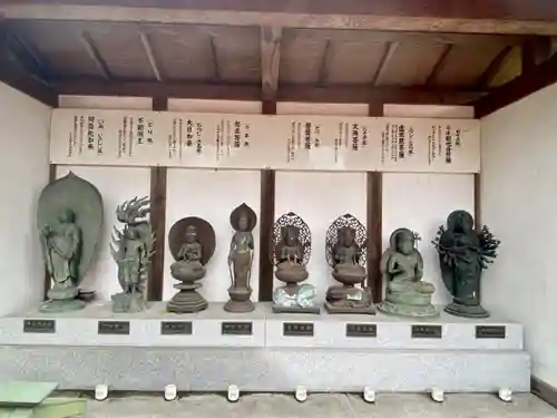 橋寺 放生院の仏像