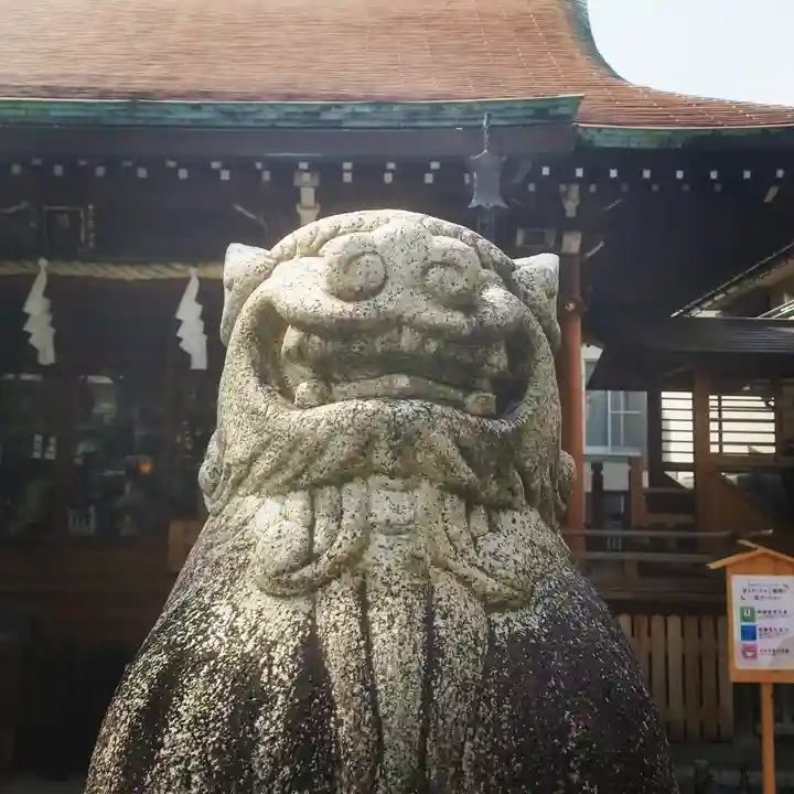 鎧神社の狛犬