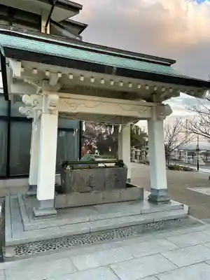 柿本神社の手水舎