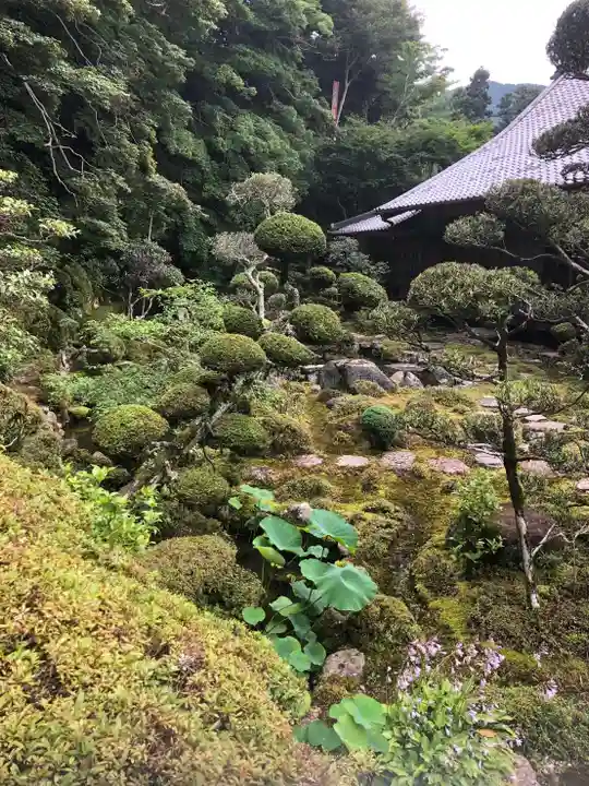 當麻寺西南院の庭園