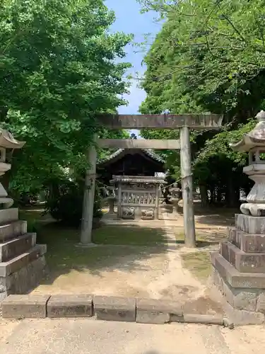 八坂社（桜木）の鳥居