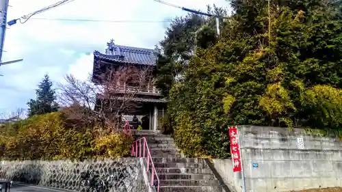 賢聖院の山門