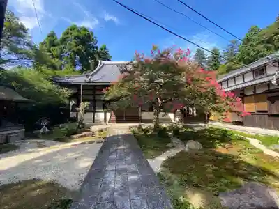 吸湖山　青岸寺の本殿・本堂