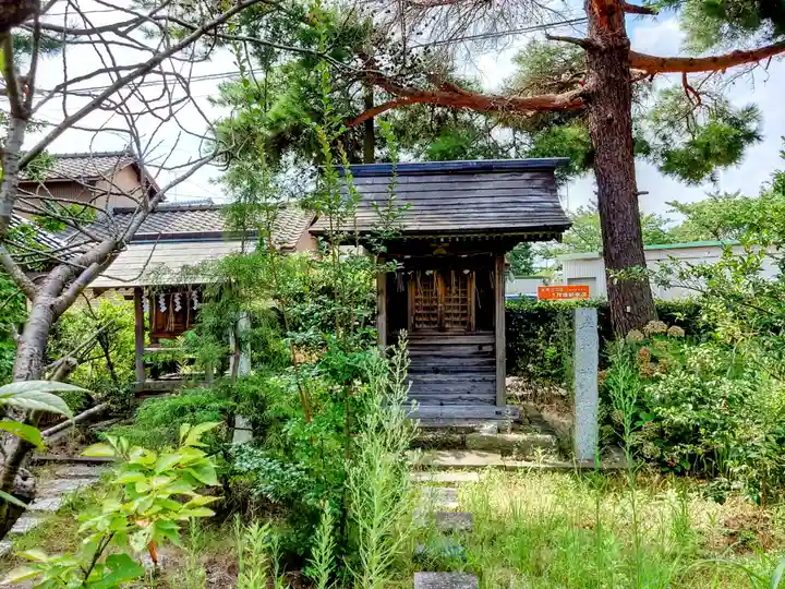 堀出神社(新潟県)