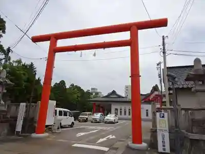 日枝神社の鳥居