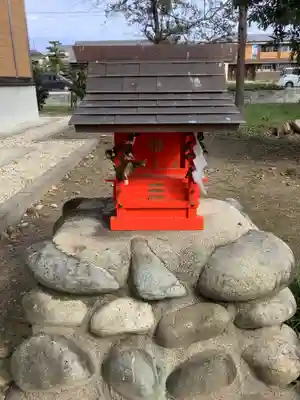 神明社の末社・摂社