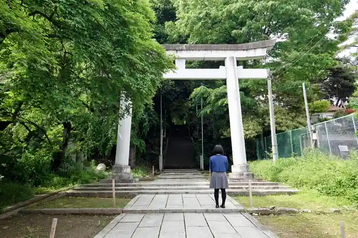 青葉神社の鳥居