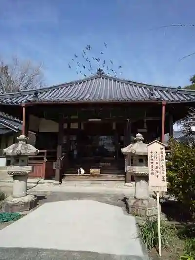勧学寺の本殿
