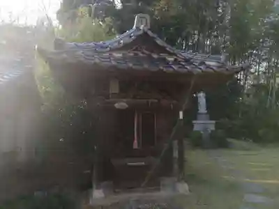 法岩院の末社・摂社