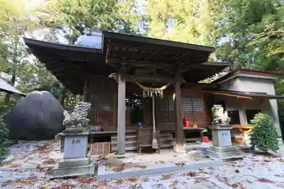 塩澤神社の本殿・本堂