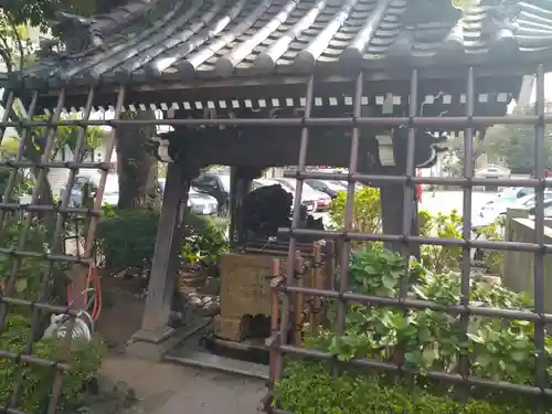 白山神社の手水舎
