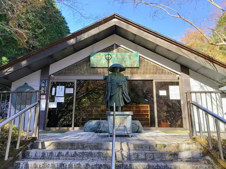 大観音寺の末社・摂社