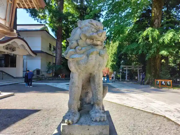 白山比咩神社の{uncategorized: "未分類", other: "その他", undefined: "問題あり", building: "その他建物", grave: "お墓", sacred_gate: "鳥居", guardian: "狛犬", statue: "像", buddha: "仏像", history: "歴史", nature: "自然", garden: "庭園", animal: "動物", pagoda: "塔", temizu: "手水舎", mountain_gate: "山門・神門", sanctuary: "本殿・本堂", subordinate: "末社・摂社", art: "芸術", scenery: "景色", jizo: "地蔵", ema: "絵馬", goshuin: "御朱印", omikuji: "おみくじ", items: "授与品その他", amulet: "お守り", goshuincho: "御朱印帳", eats: "食事", festival: "お祭り", votive_dance: "神楽", shichigosan: "七五三参", wedding: "結婚式", experience: "体験その他", initially: "初詣", around: "周辺", anti_infection: "感染症対策"}