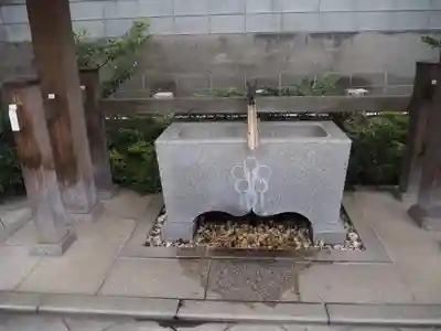 成子天神社の手水舎