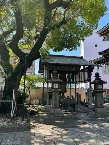 摂津之国 國分寺（金光明四天王護国之寺）の{uncategorized: "未分類", other: "その他", undefined: "問題あり", building: "その他建物", grave: "お墓", sacred_gate: "鳥居", guardian: "狛犬", statue: "像", buddha: "仏像", history: "歴史", nature: "自然", garden: "庭園", animal: "動物", pagoda: "塔", temizu: "手水舎", mountain_gate: "山門・神門", sanctuary: "本殿・本堂", subordinate: "末社・摂社", art: "芸術", scenery: "景色", jizo: "地蔵", ema: "絵馬", goshuin: "御朱印", omikuji: "おみくじ", items: "授与品その他", amulet: "お守り", goshuincho: "御朱印帳", eats: "食事", festival: "お祭り", votive_dance: "神楽", shichigosan: "七五三参", wedding: "結婚式", experience: "体験その他", initially: "初詣", around: "周辺", anti_infection: "感染症対策"}