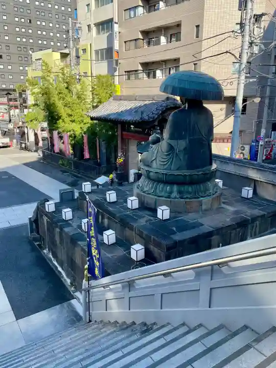 眞性寺の{uncategorized: "未分類", other: "その他", undefined: "問題あり", building: "その他建物", grave: "お墓", sacred_gate: "鳥居", guardian: "狛犬", statue: "像", buddha: "仏像", history: "歴史", nature: "自然", garden: "庭園", animal: "動物", pagoda: "塔", temizu: "手水舎", mountain_gate: "山門・神門", sanctuary: "本殿・本堂", subordinate: "末社・摂社", art: "芸術", scenery: "景色", jizo: "地蔵", ema: "絵馬", goshuin: "御朱印", omikuji: "おみくじ", items: "授与品その他", amulet: "お守り", goshuincho: "御朱印帳", eats: "食事", festival: "お祭り", votive_dance: "神楽", shichigosan: "七五三参", wedding: "結婚式", experience: "体験その他", initially: "初詣", around: "周辺", anti_infection: "感染症対策"}