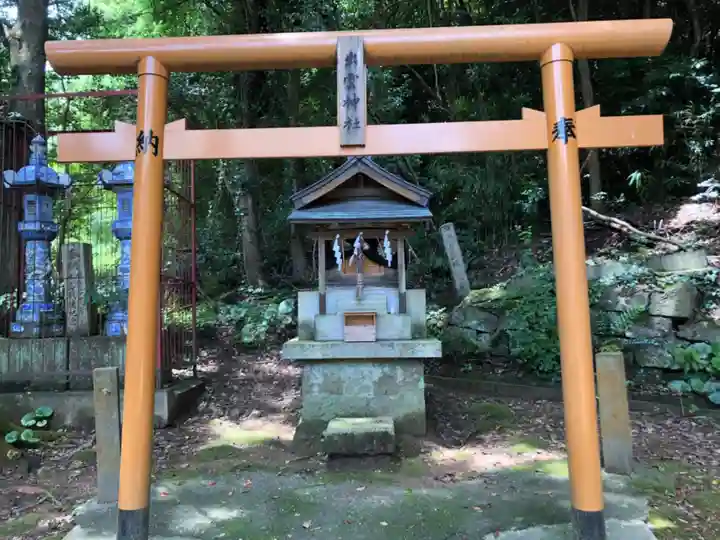 宇佐八幡神社の末社・摂社