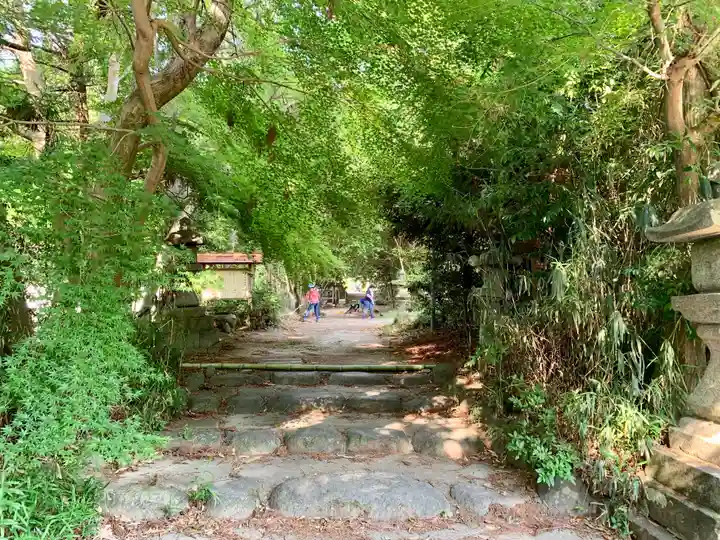 穴師坐兵主神社のその他建物