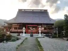 真浄寺の本殿