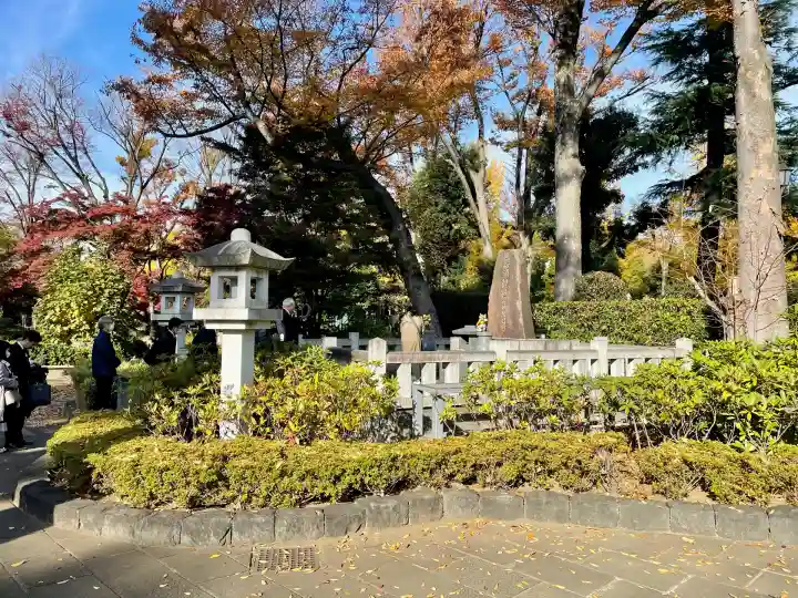 東京競馬場馬頭観音(東京都)