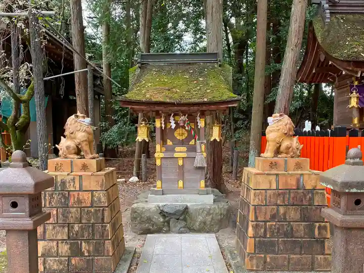 建部大社の末社・摂社