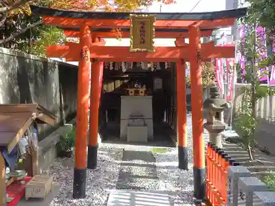 塚本神社の末社・摂社