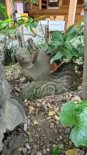 五十稲荷神社(栄寿稲荷神社)の狛犬