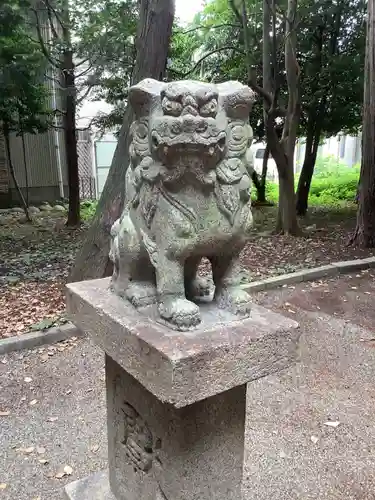津島社（稲口町）の狛犬