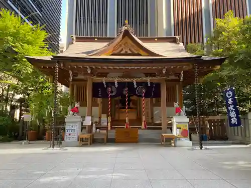 福徳神社（芽吹稲荷）の本殿・本堂