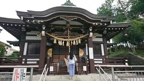 杉山神社の本殿・本堂