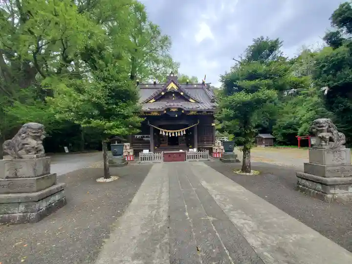玉敷神社の本殿・本堂