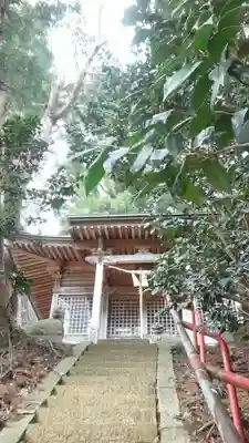 八幡神社の本殿・本堂