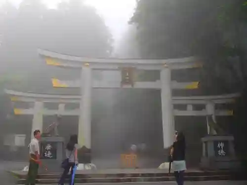 三峯神社の鳥居